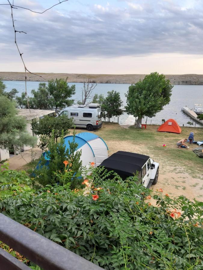 Готель Camp Pere Паг Екстер'єр фото